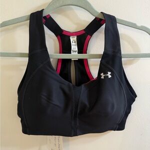 Under Armour Black Sports Bra with Racerback and Moisture-Wicking Fabric